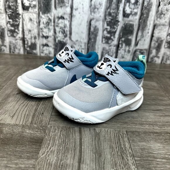 Nike Team Hustle 10 Lil Wolf Gray/White Infant size 4c - Picture 5 of 9